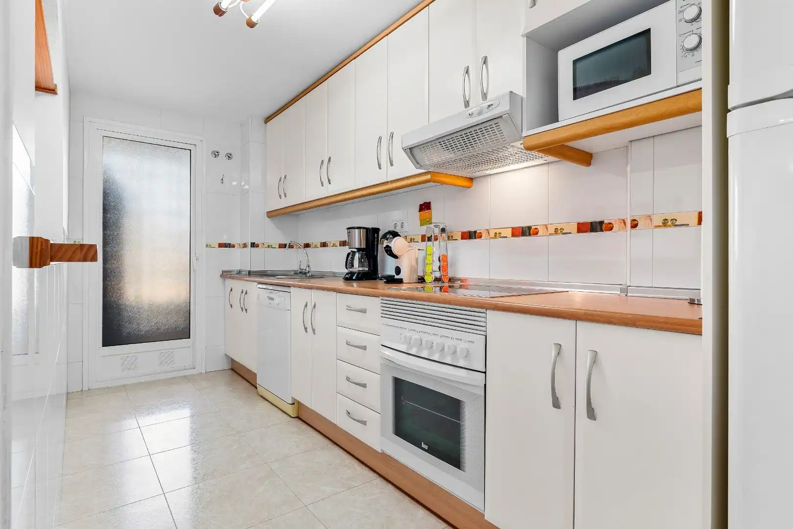Apartamento con piscina en venta en Calle del Pavo Real, imagen 13