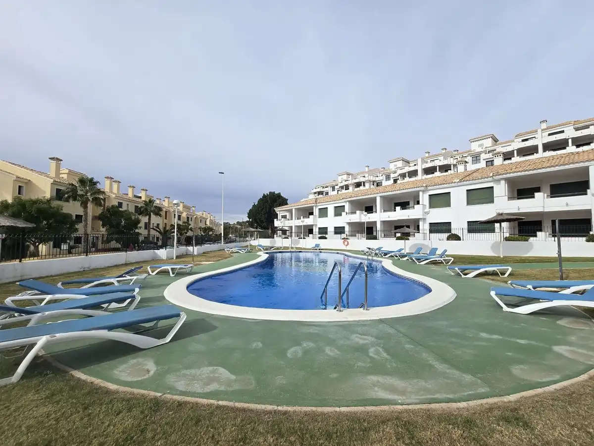 Apartamento en venta en Lomas de Campoamor - Las Ramblas