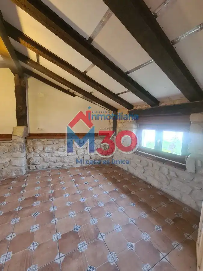 Houses for sale in Miranda de Ebro  with Heating