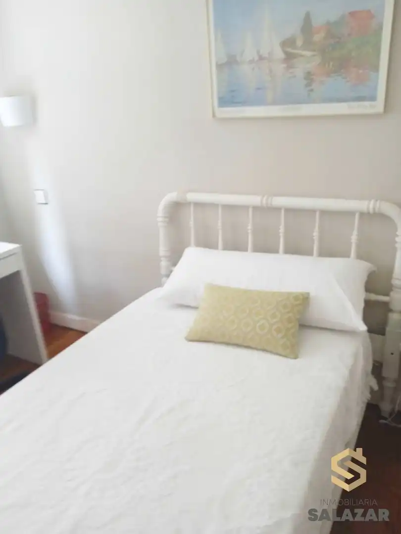 Habitación de Piso de alquiler en Bilbao  con Calefacción, Terraza y Microondas