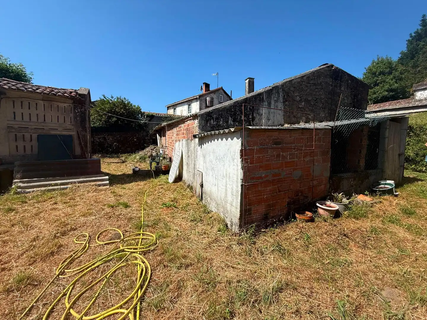 Country homes for sale in Boiro  with Private garden