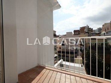 Pis amb balcó en venda a Sant Andreu