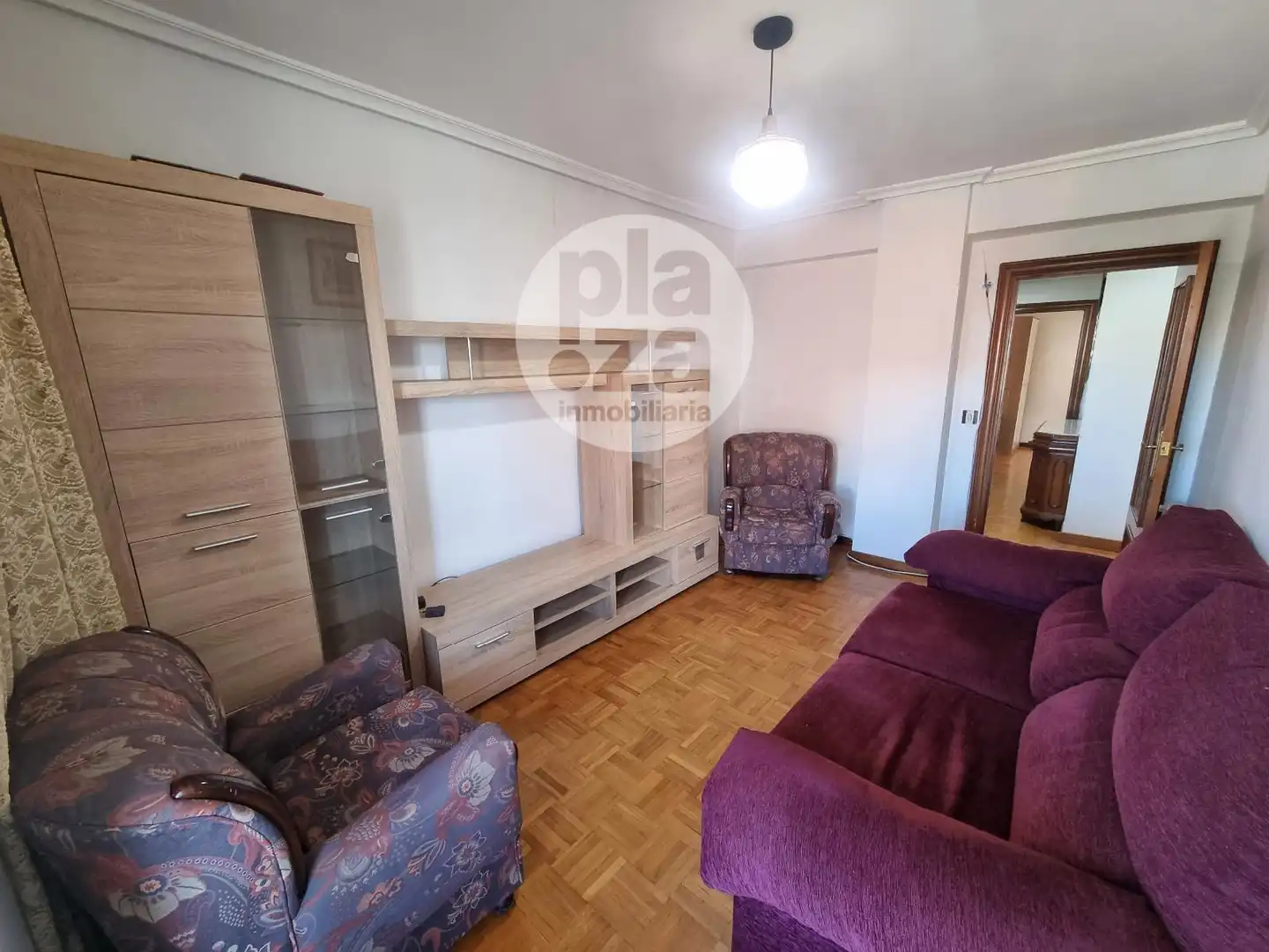 Sala d'estar de Pis en venda en Burgos amb Calefacció, Terrassa i Moblat