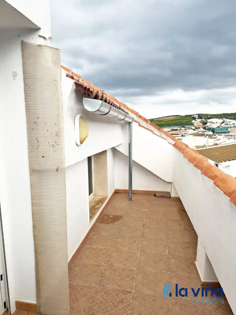 Balcony of Attic for sale in Alameda  with Air Conditioner, Heating and Furnished