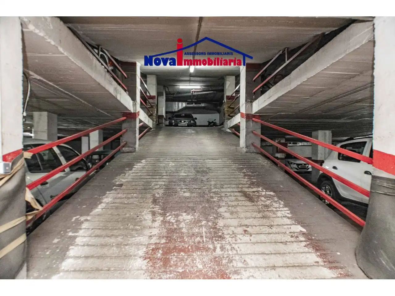 Parking for sale in Calle Narcís Monturiol, imagen 9