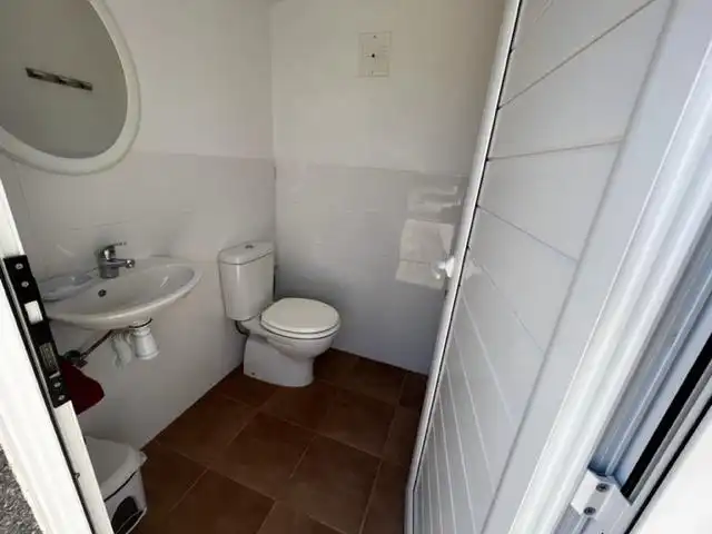Detached house with pool for sale in del Centre, imagen 5