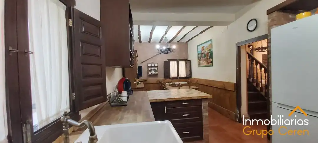 Houses for sale in Bobadilla