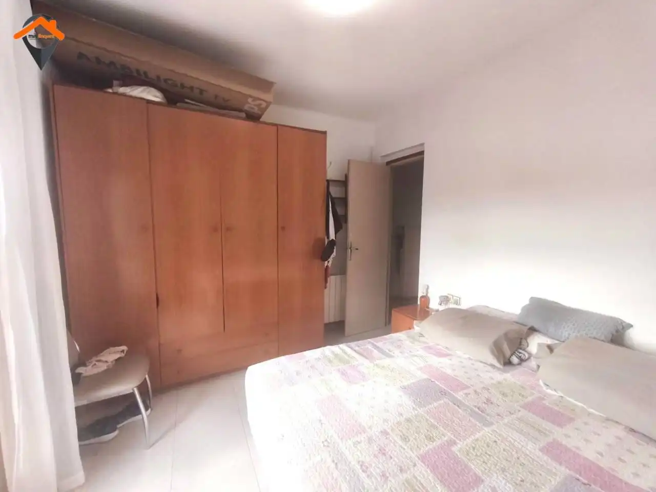 Dormitori de Pis en venda en Creu de Barberà - Sector Sud