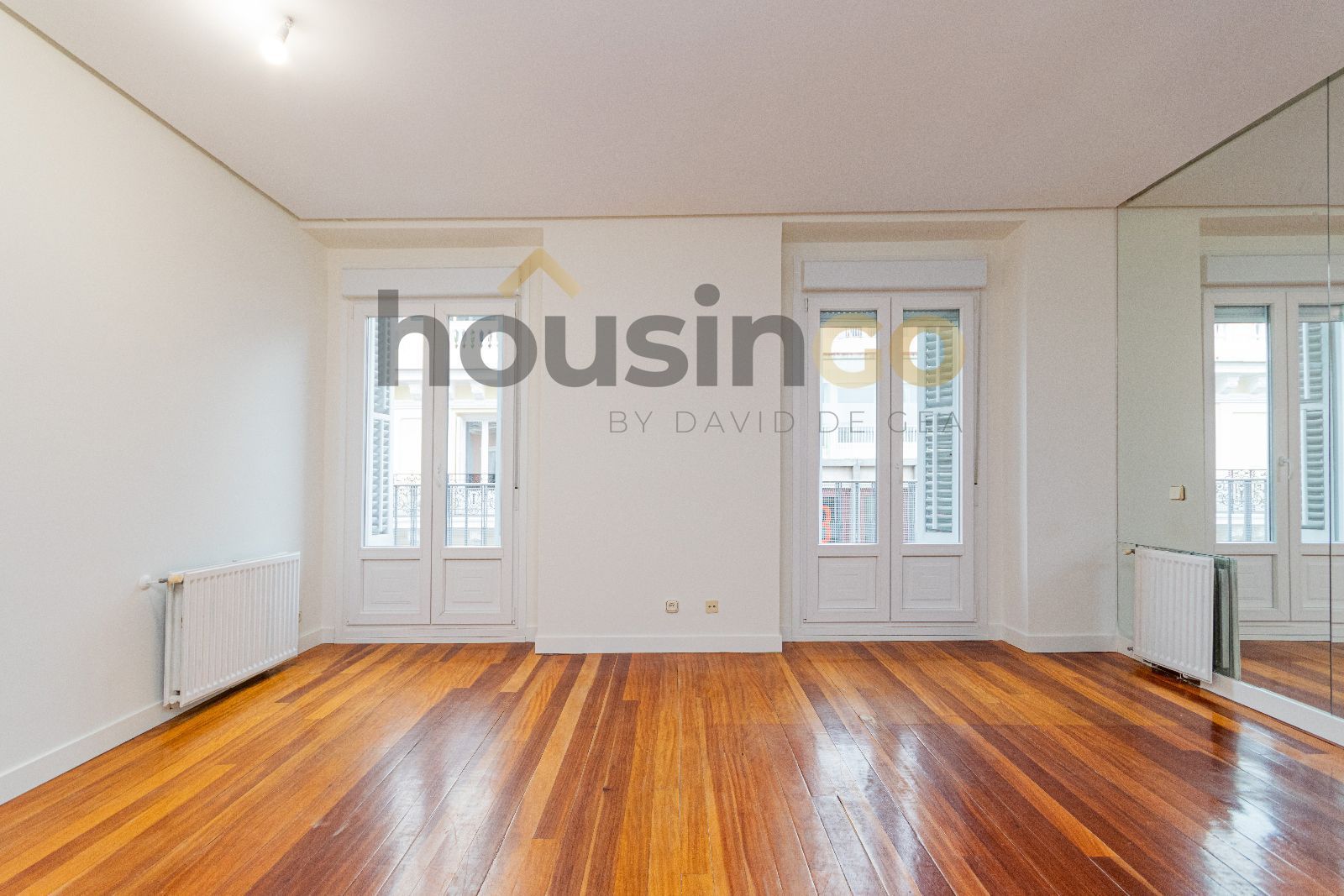 Sala d'estar de Pis de lloguer en  Madrid Capital amb Aire condicionat, Calefacció i Parquet