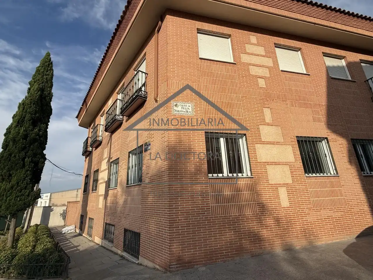 Vista exterior de Piso de alquiler en Navalcarnero con Aire acondicionado, Calefacción y Terraza