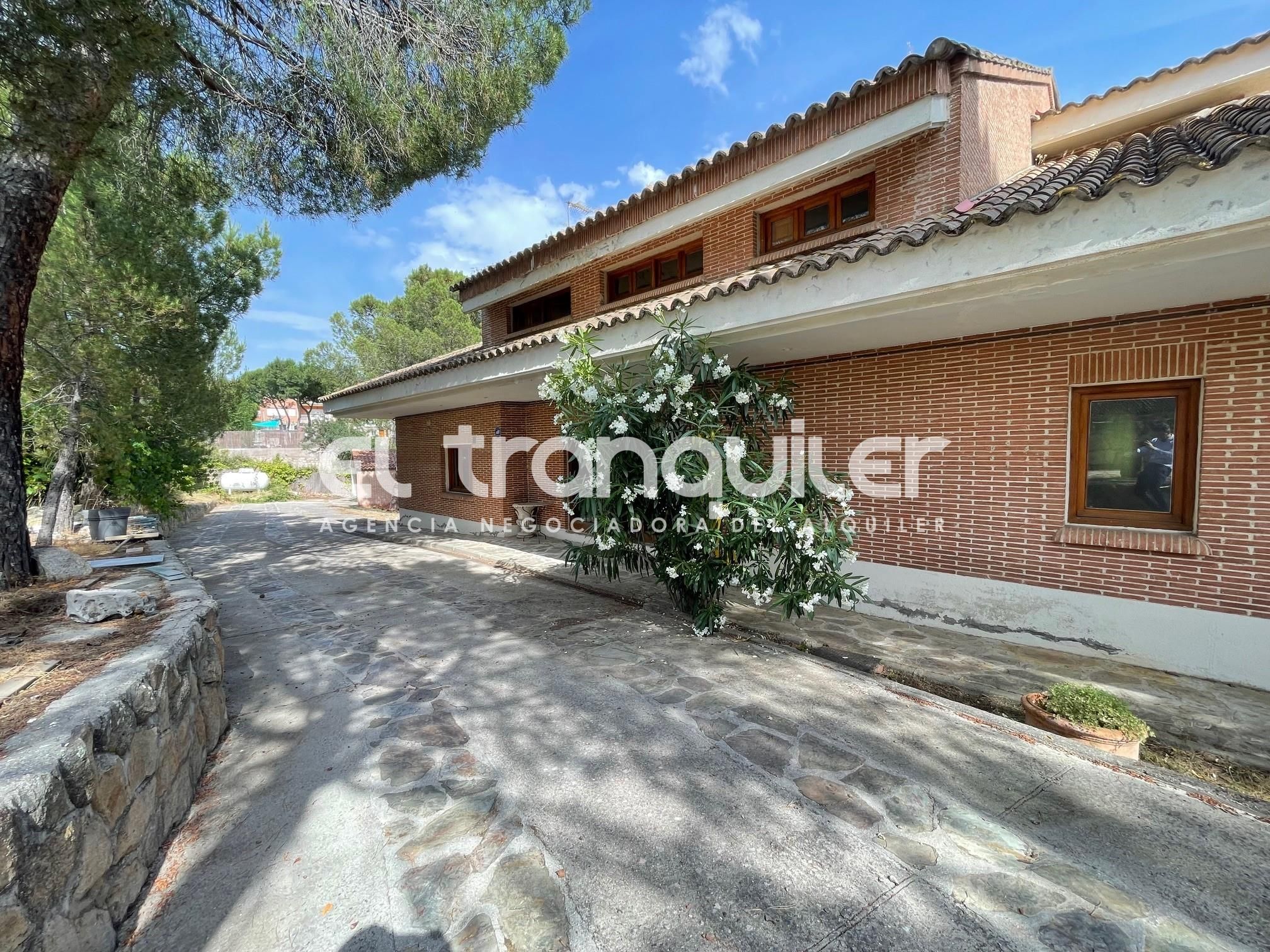 Exterior view of House or chalet to rent in Torrelodones  with Private garden, Parquet flooring and Washing machine