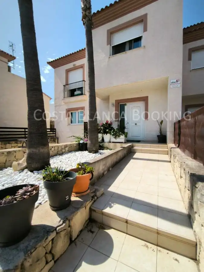 Exterior view of Houses for sale in L'Alfàs del Pi  with Terrace and Storage room