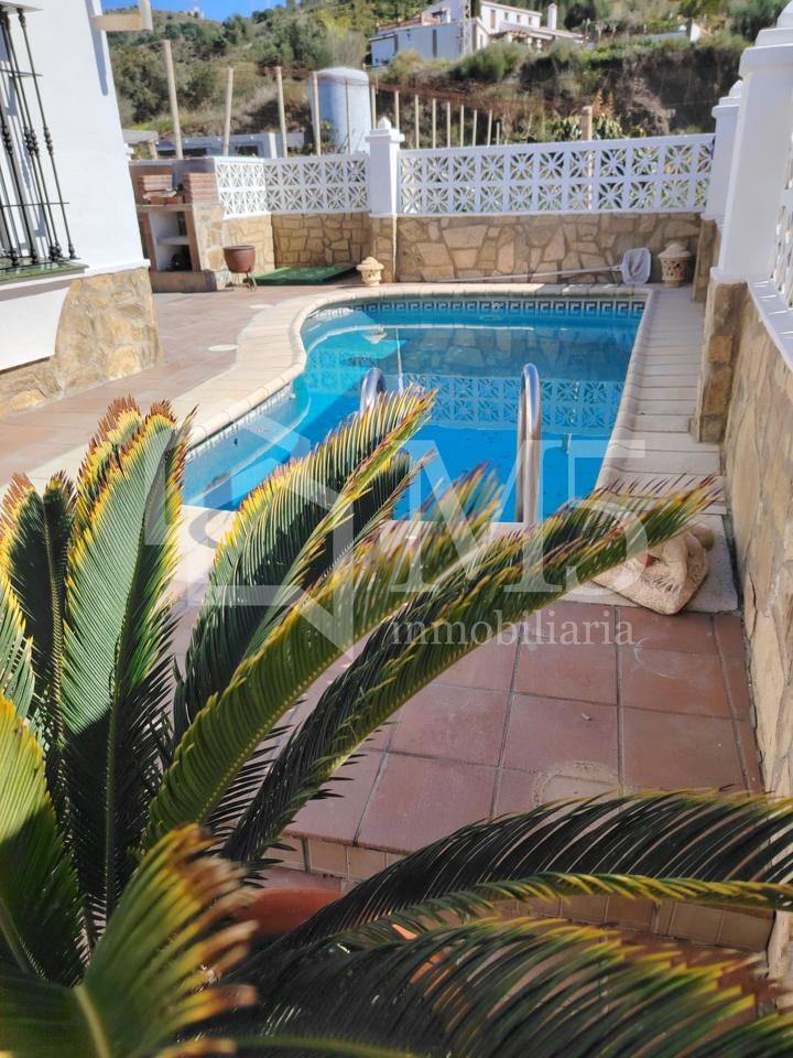 Piscina de Finca rústica de lloguer en Torrox amb Aire condicionat, Piscina i Moblat