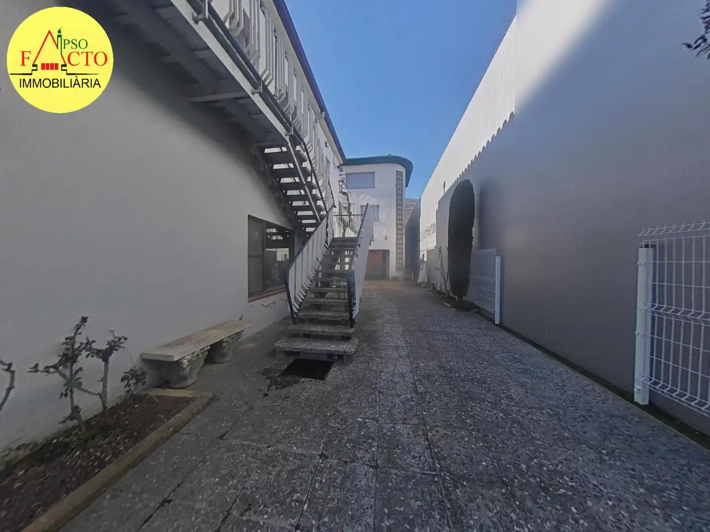 Buildings for sale in Les Planes d'Hostoles