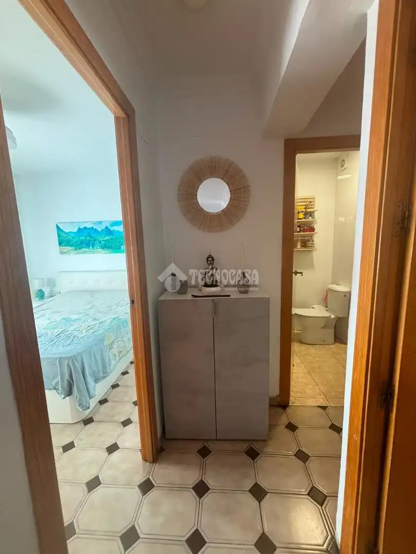 Badezimmer von Wohnung zum Verkauf in Alcalá de Guadaira mit Klimaanlage und Möbliert
