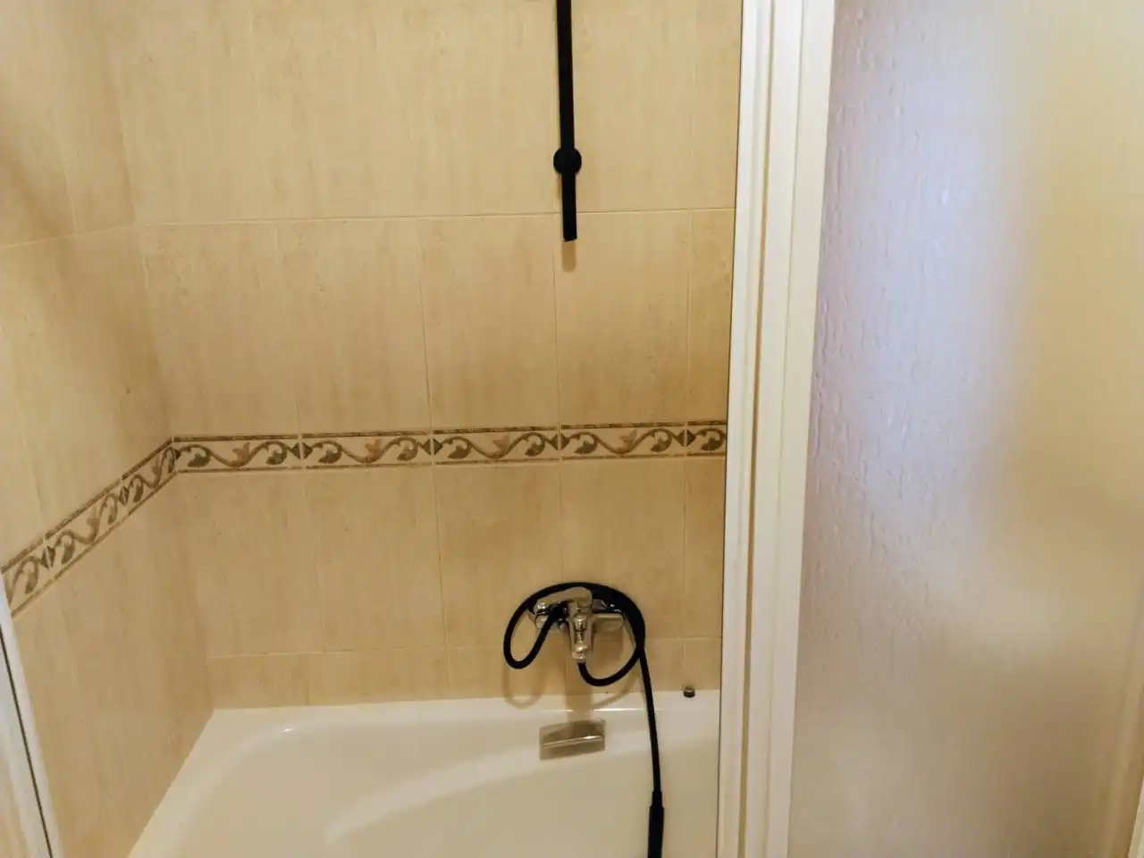 Baño de Piso en venta en Burgos con Calefacción y Amueblado