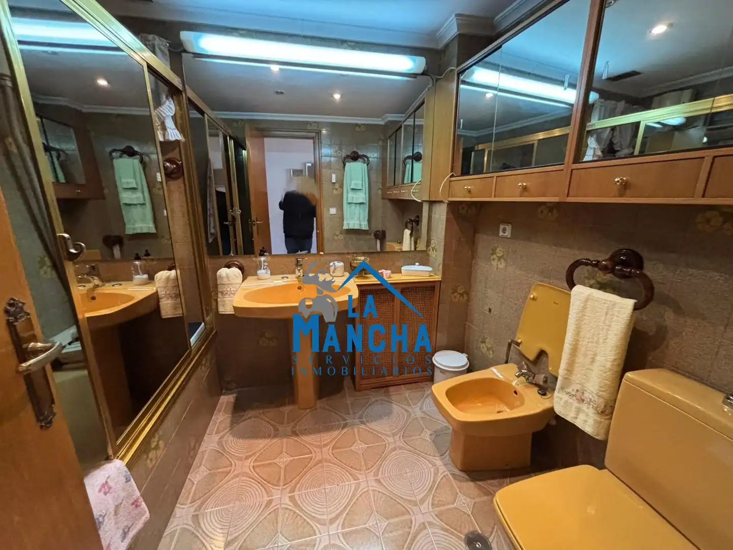 Badezimmer von Wohnung zur Miete in Albacete mit Heizung, Terrasse und Abstellraum
