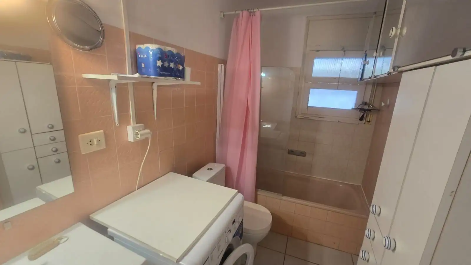Baño de Apartamento en venta en Roses con Terraza