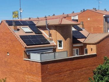 Villa zum Verkauf in Calle Saturno