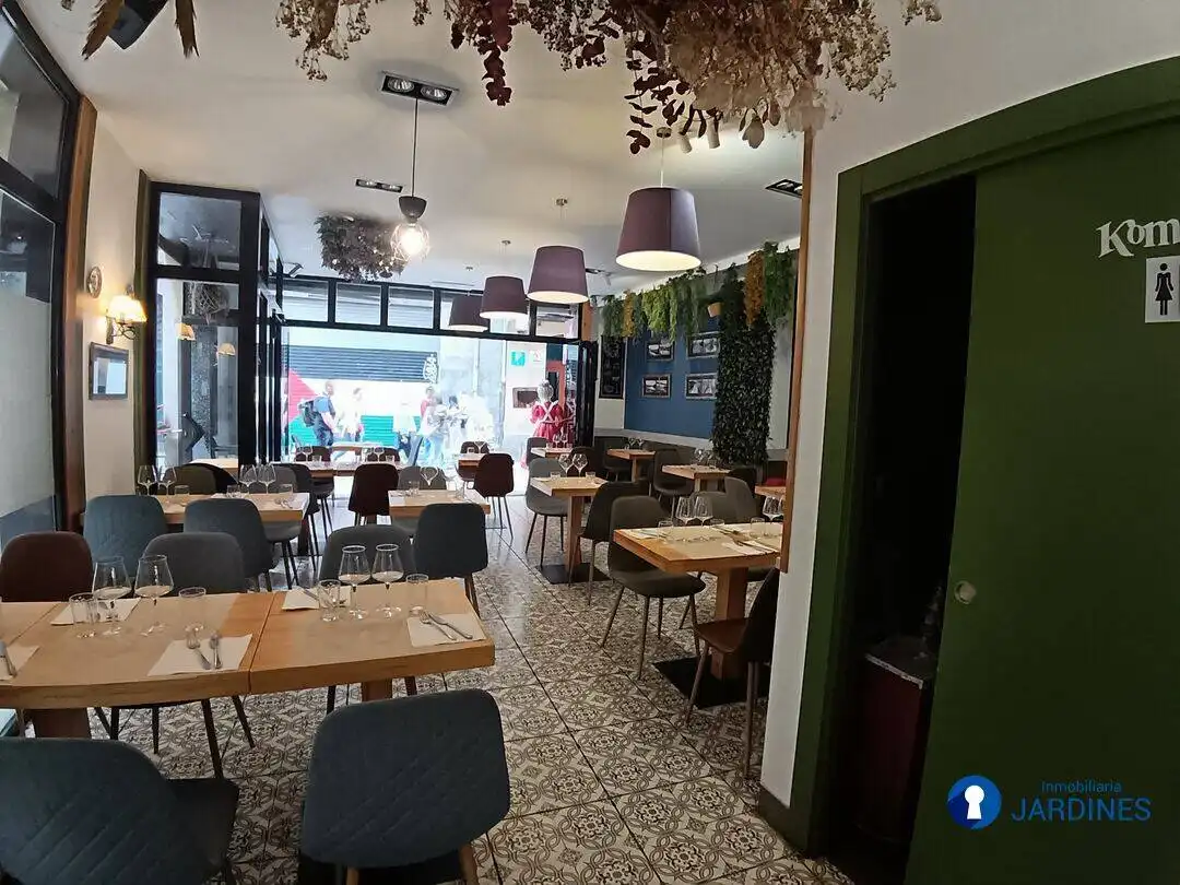 Commercial properties for rent in Ibaiondo