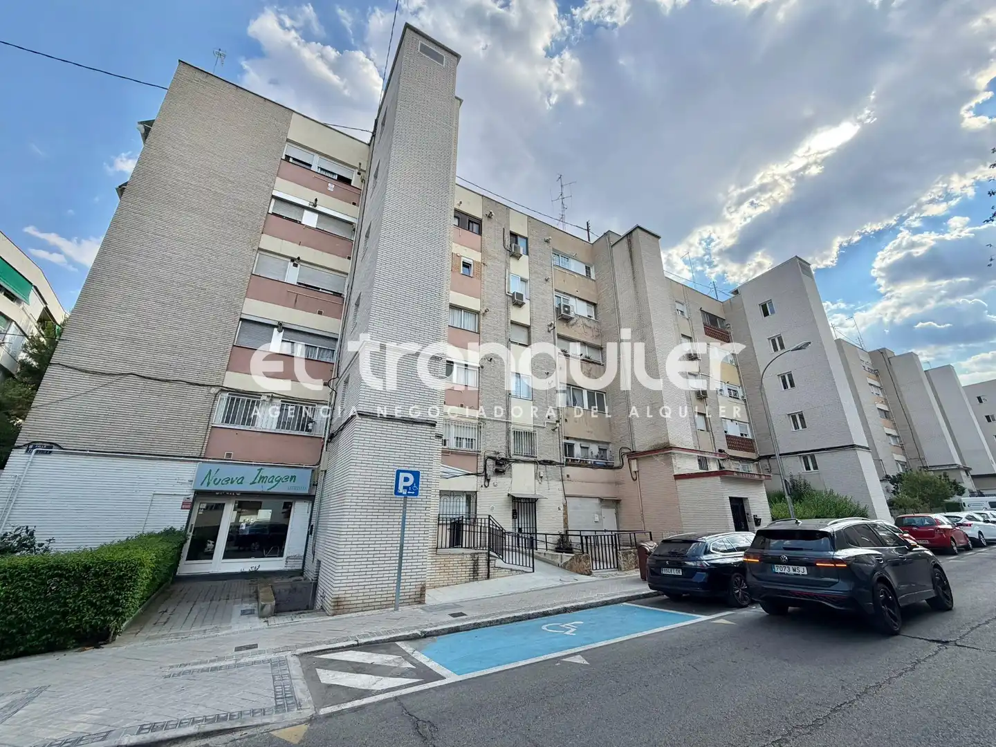 Vista exterior de Pis de lloguer en Madrid amb Aire condicionat, Moblat i Rentadora