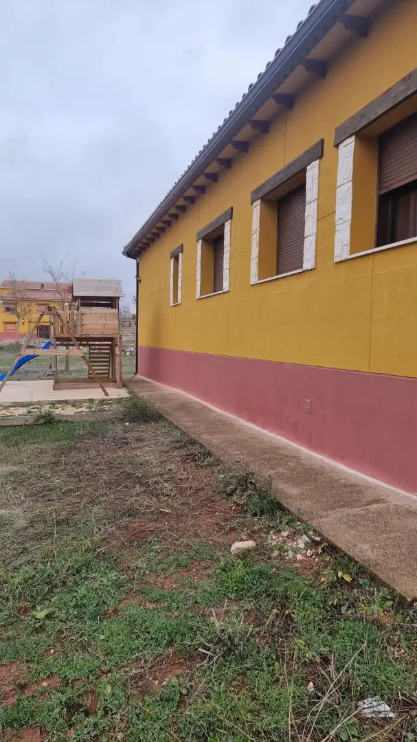 Vista exterior de Casa o chalet en venta en Alcaraz con Aire acondicionado, Calefacción y Jardín privado