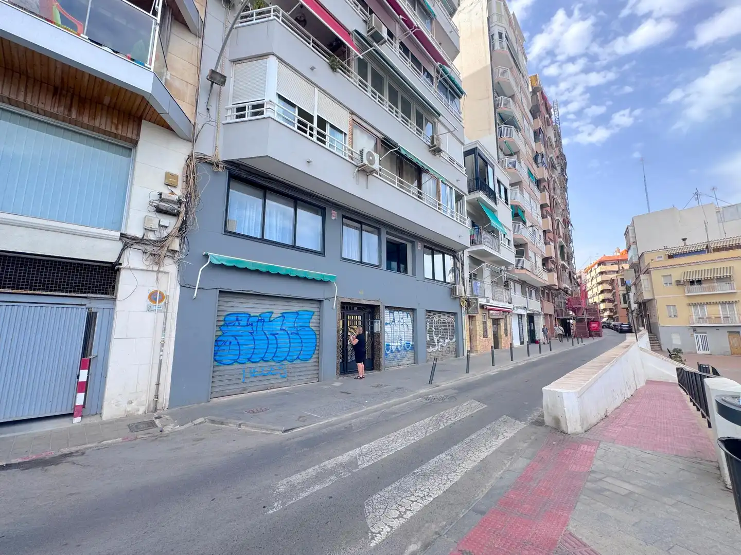 Vista exterior de Local en venta en Centro