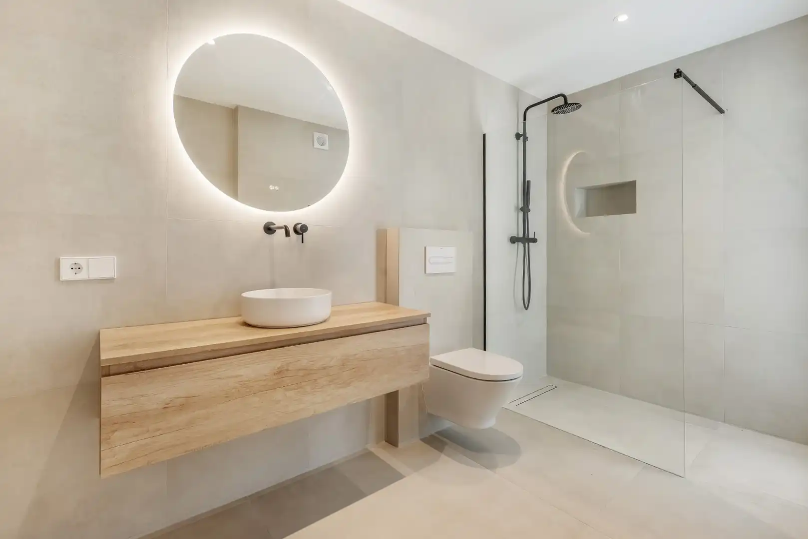 Bathroom of Houses for sale in Moraira