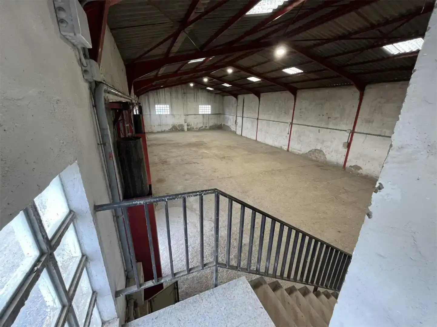 Industrial buildings for rent in Villaturiel