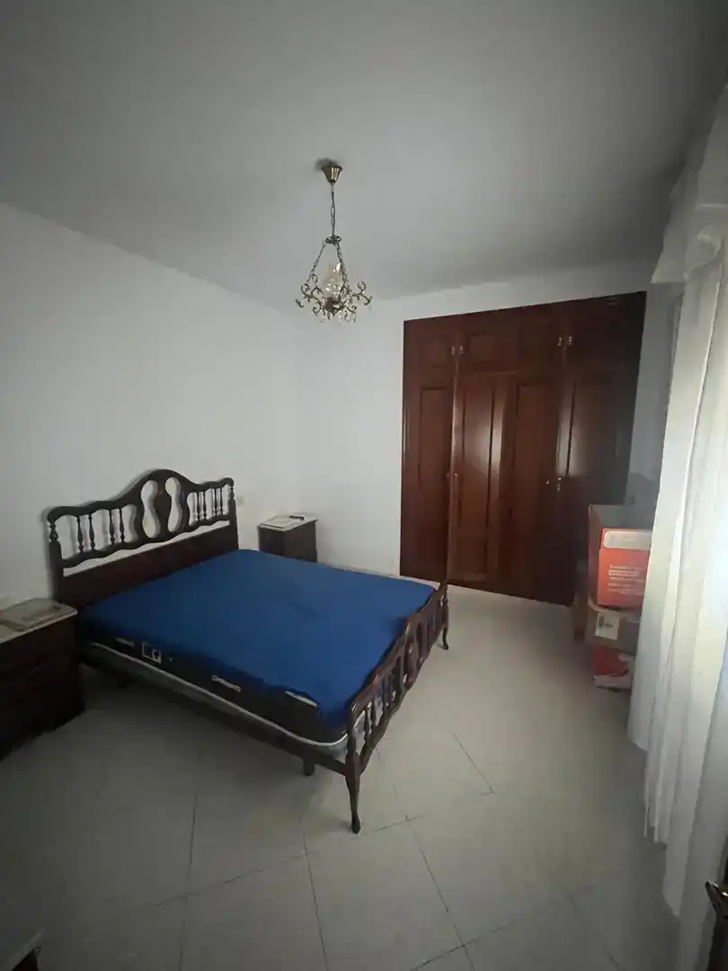 Dormitori de Casa adosada en venda en Villanueva de Algaidas amb Aire condicionat