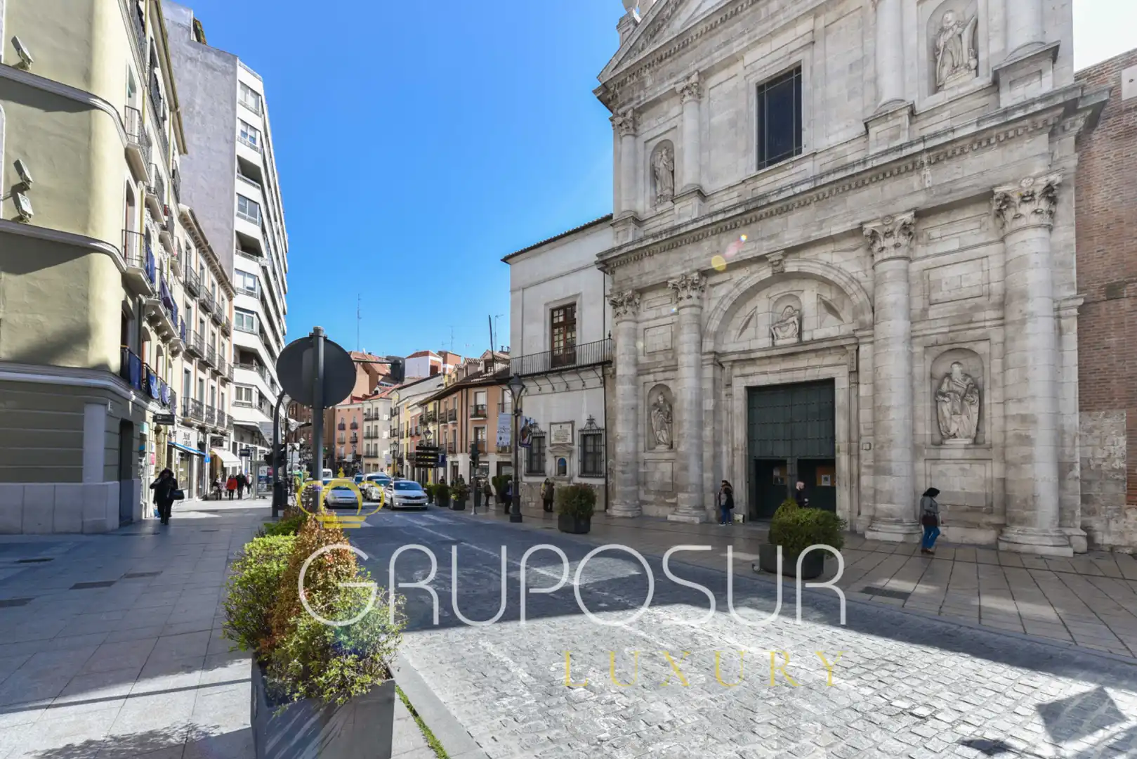 Vista exterior de Pis en venda en Valladolid amb Calefacció, Parquet i Forn