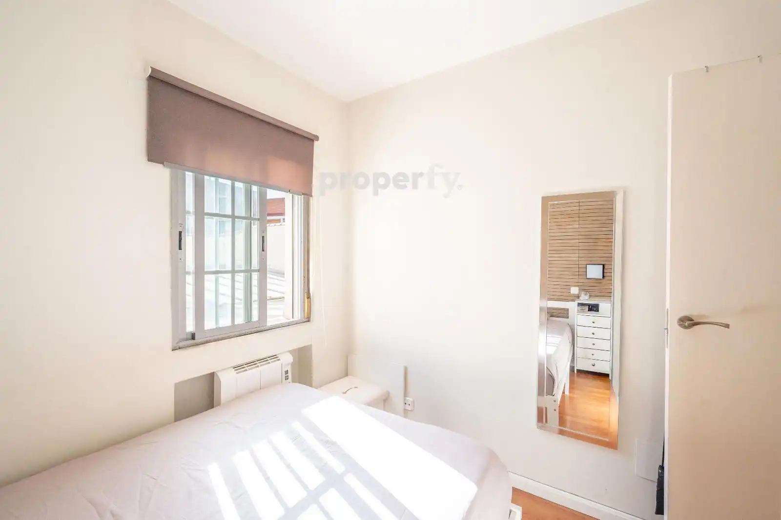 Bedroom of Flat for sale in Madrid  with Heating, Parquet flooring and Furnished