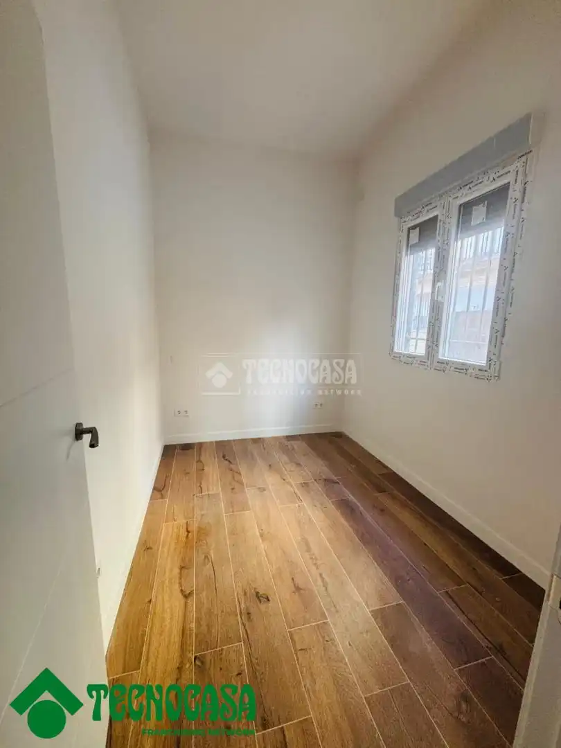 Bedroom of Flat for sale in Toledo  with Air Conditioner and Private garden