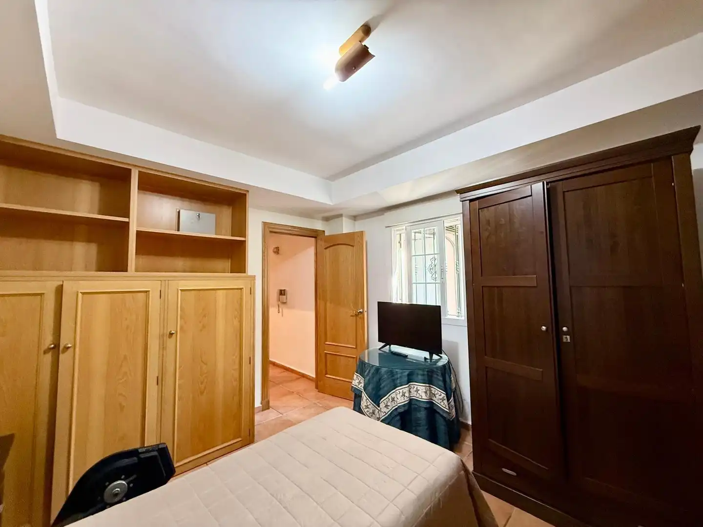 Habitación de Casa adosada en venta en Almería con Aire acondicionado, Jardín privado y Terraza