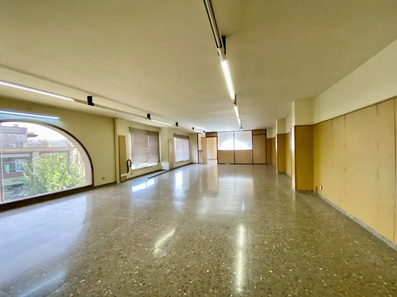 Local comercial de lloguer a Plaza PAU CASALS, imagen 8