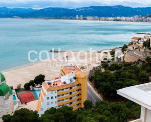 Vista exterior de Edifici en venda en Cullera