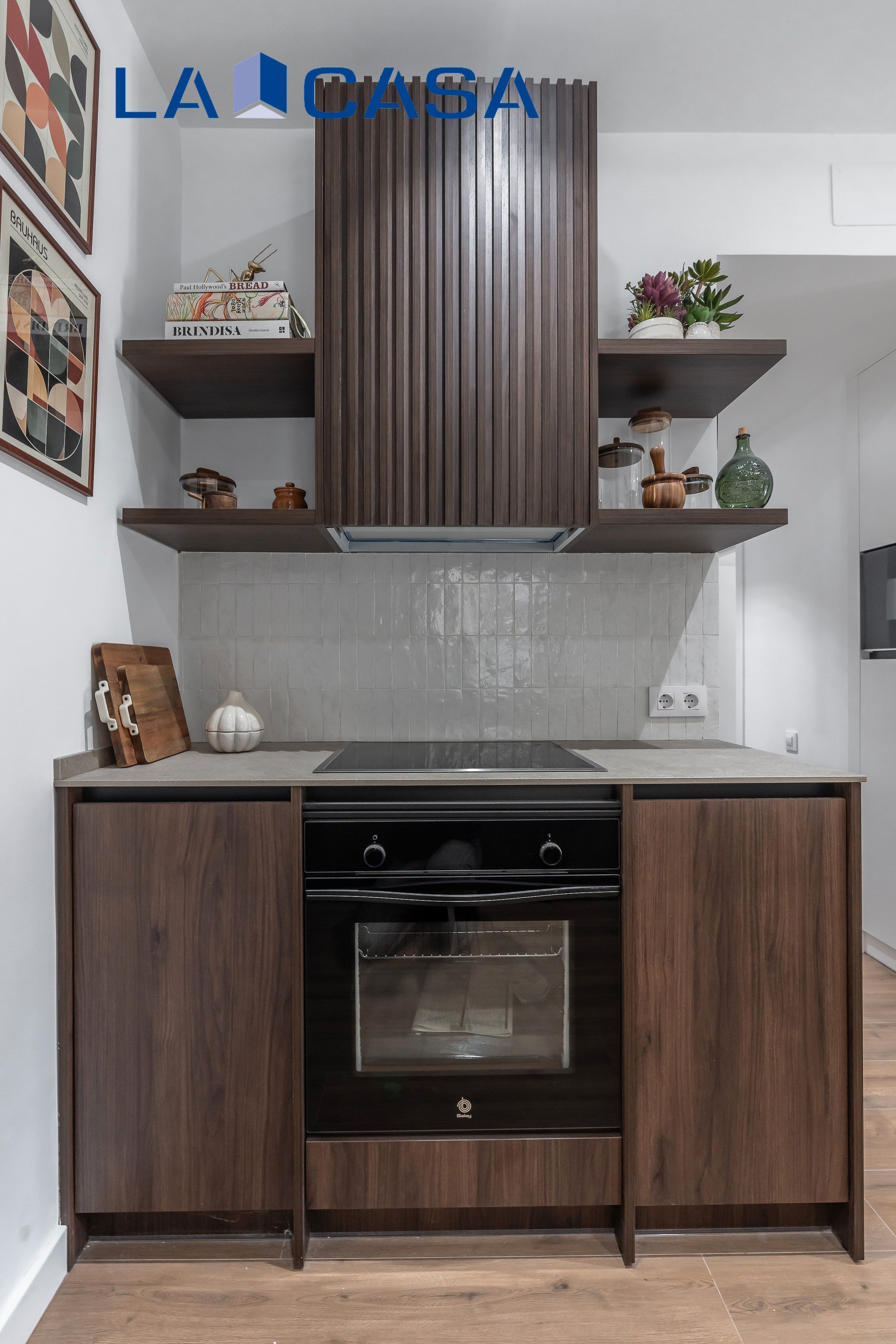 Kitchen of Flat for sale in  Madrid Capital  with Heating and Terrace