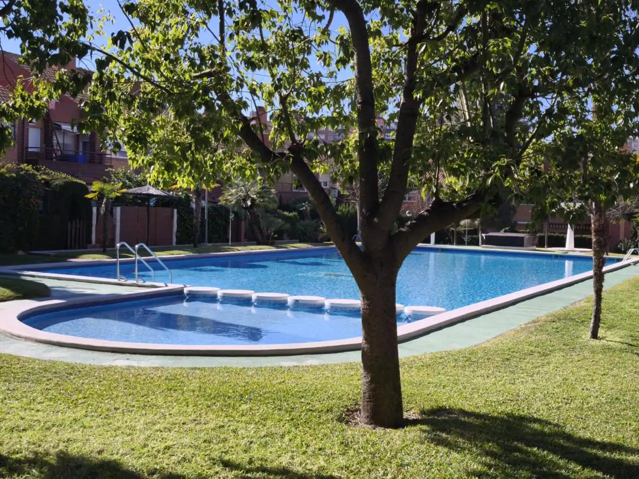 Piscina de Pis en venda en Alicante / Alacant amb Aire condicionat, Calefacció i Terrassa