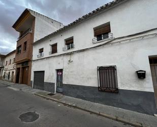 Exterior view of House or chalet for sale in Villarrobledo