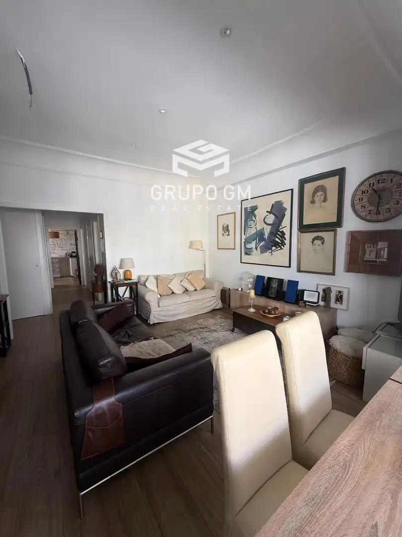 Living room of Flat for sale in Madrid  with Air Conditioner and Heating