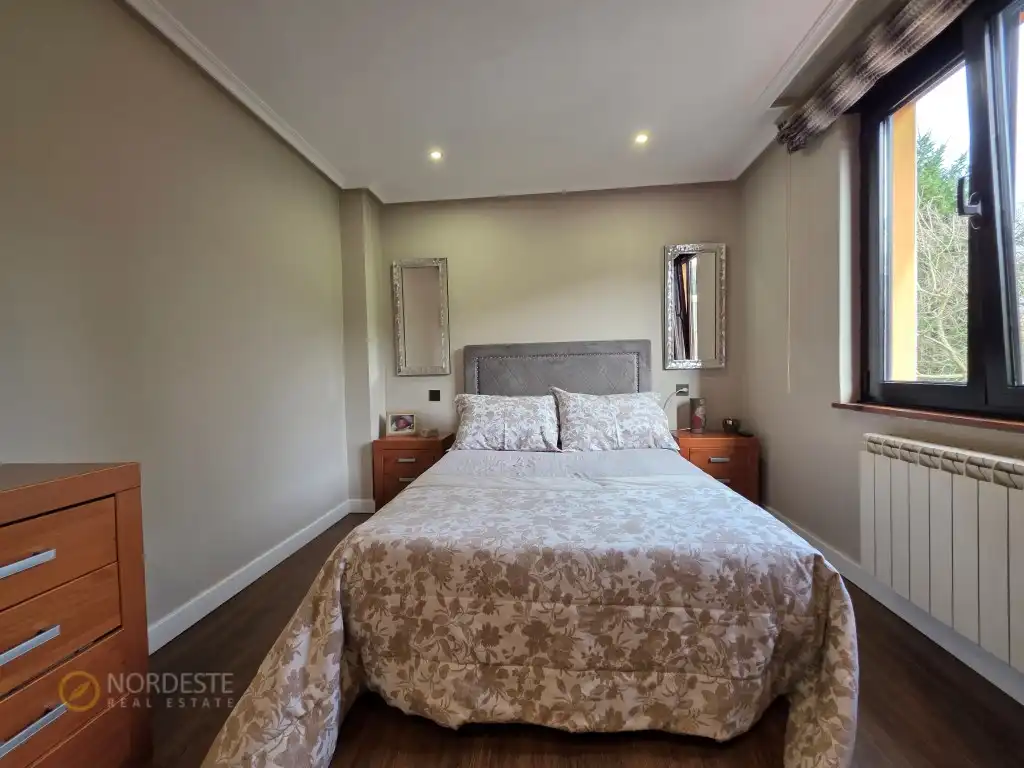 Habitación de Casa o chalet en venta en Siero
