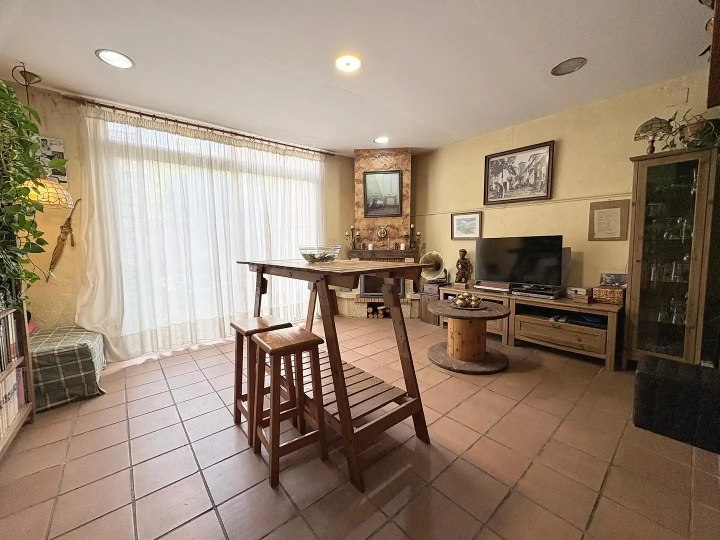 Sala d'estar de Casa adosada en venda en Sabadell amb Aire condicionat, Calefacció i Terrassa
