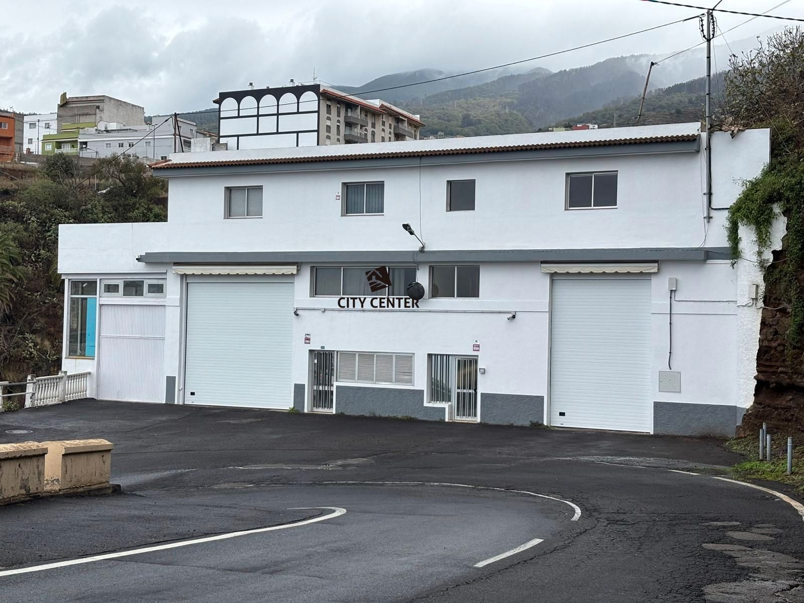 Exterior view of Industrial buildings to rent in Santa Úrsula