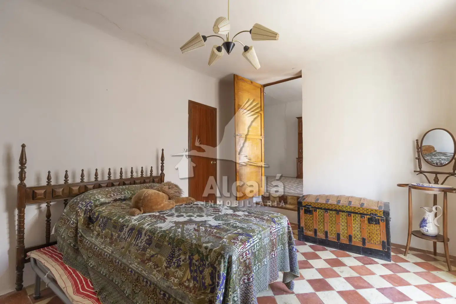 Dormitori de Casa o xalet en venda en Driebes amb Calefacció, Traster i Balcó