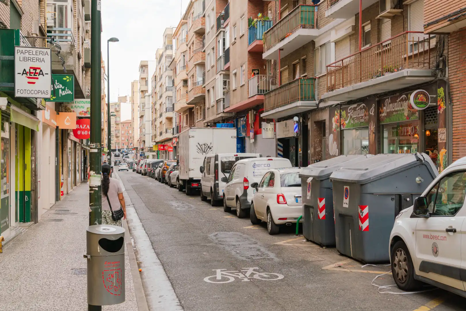 Vista exterior de Piso en venta en Zaragoza con Calefacción, Balcón y Alarma