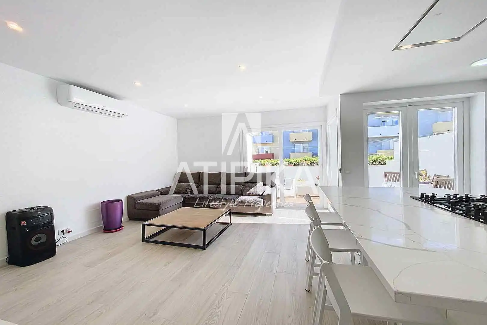Vista exterior de Casa o xalet en venda en Maó - Mahón amb Aire condicionat, Calefacció i Terrassa