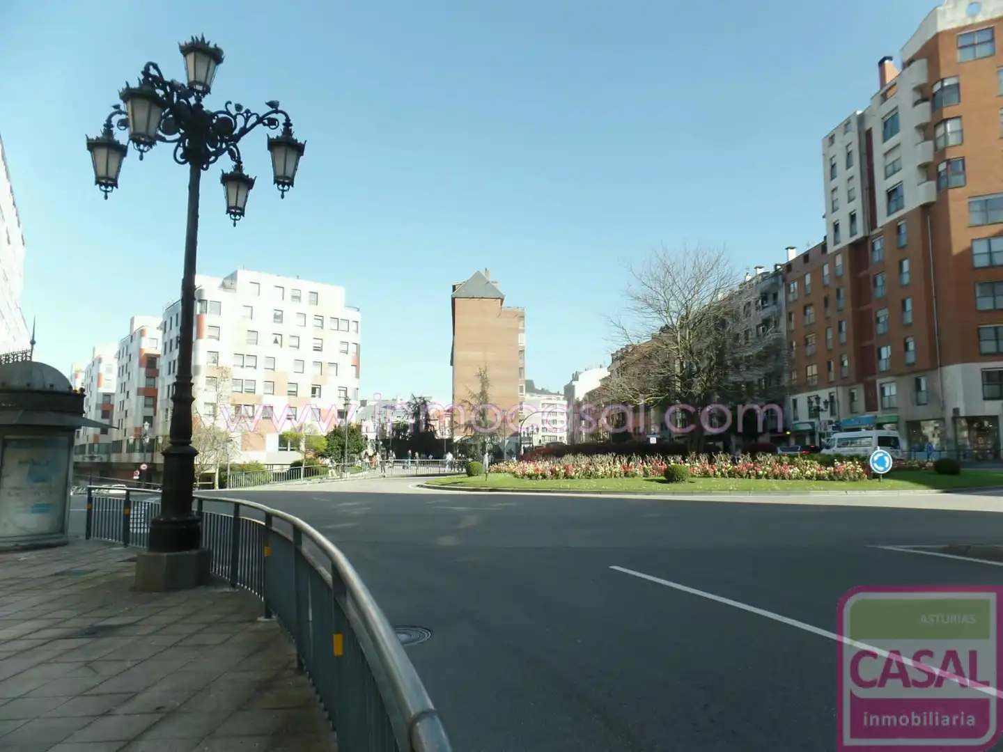 Exterior view of Flat for sale in Oviedo   with Heating, Terrace and Furnished