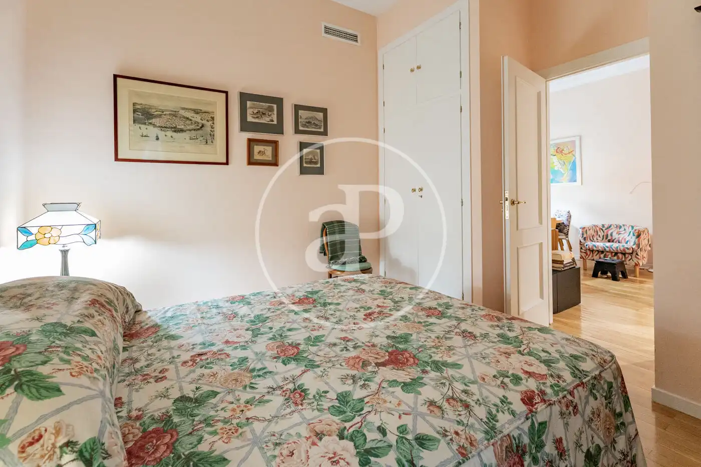 Habitación de Piso en venta en Madrid con Aire acondicionado, Calefacción y Balcón