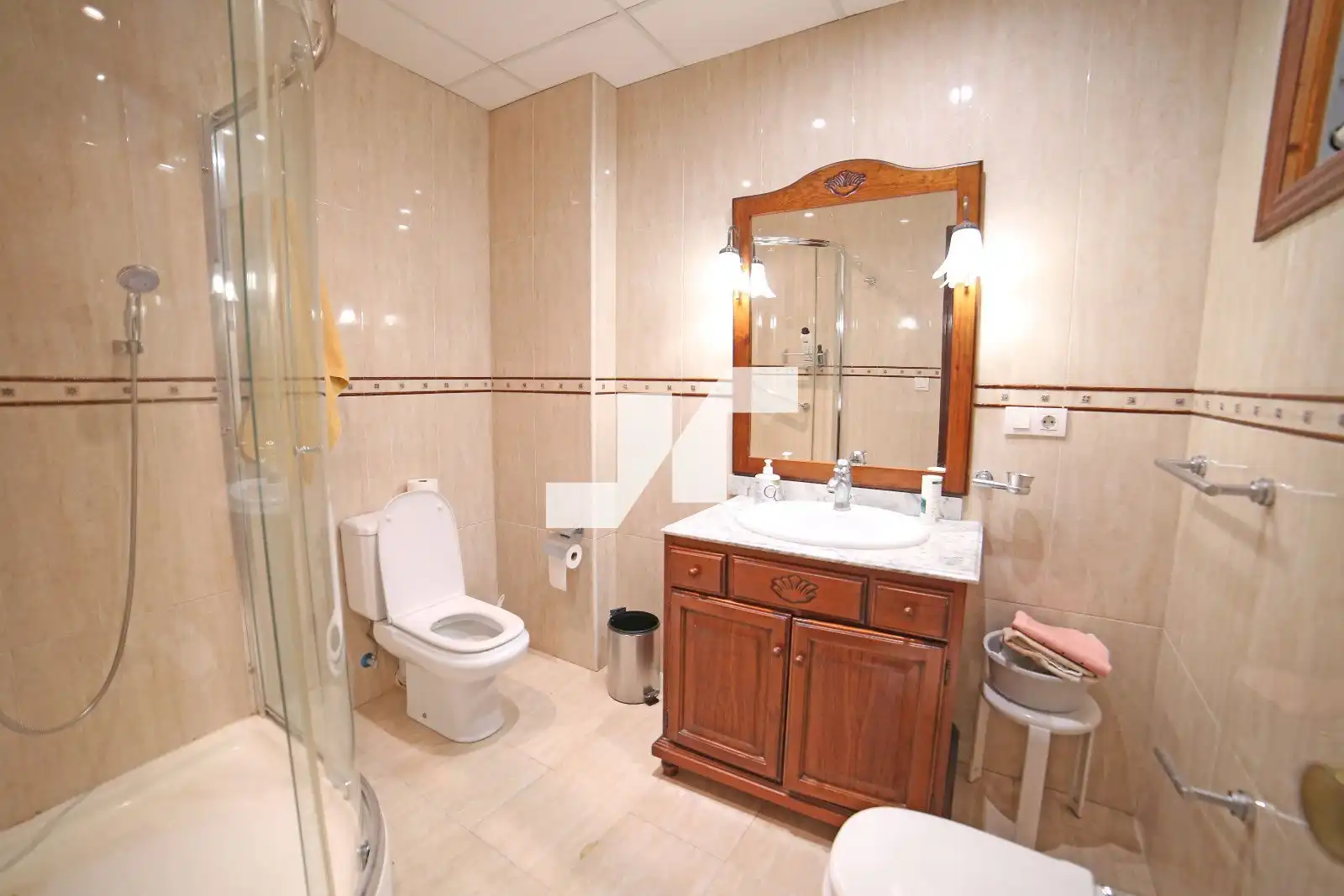 Bathroom of Houses for sale in Vila-real  with Air Conditioner, Terrace and Storage room