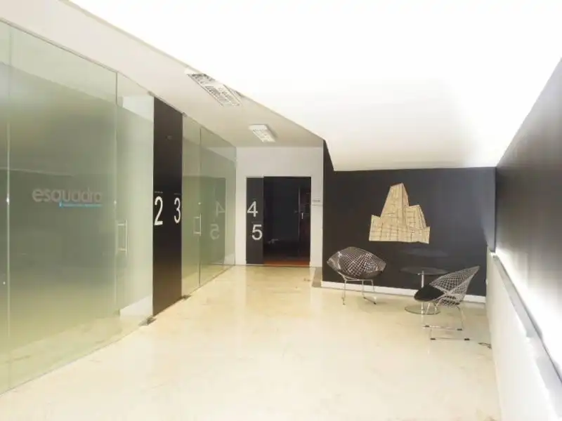 Büro zur Miete in Valladolid mit Klimaanlage, Heizung und Möbliert